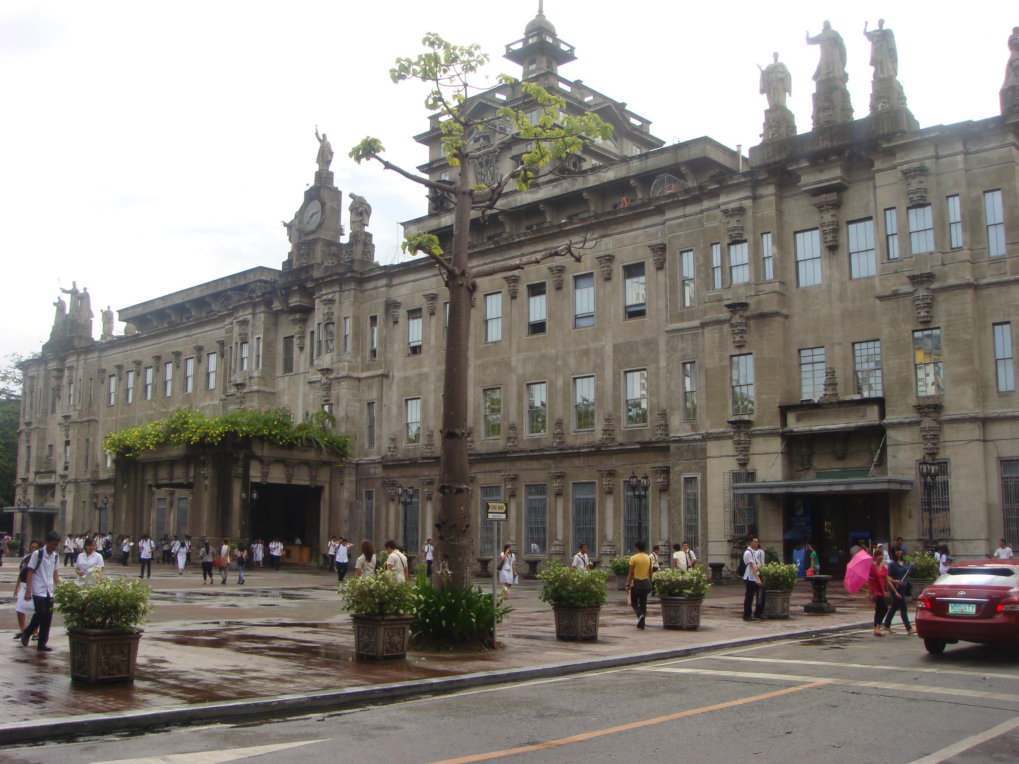 UST Museum of Arts and Sciences